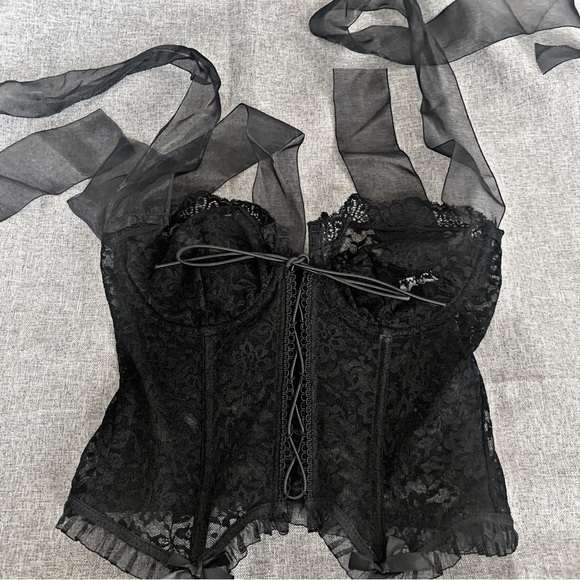 Dark Romance Lace Corset Top - Picture 5 of 8